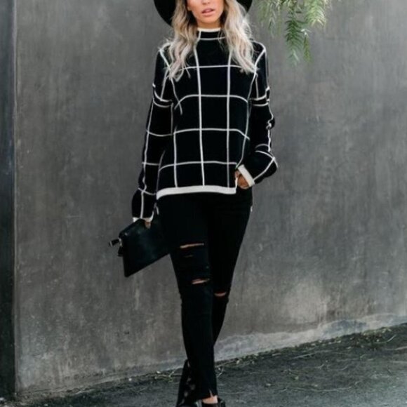 Grid Print Turtleneck knit Top - Picture 1 of 4